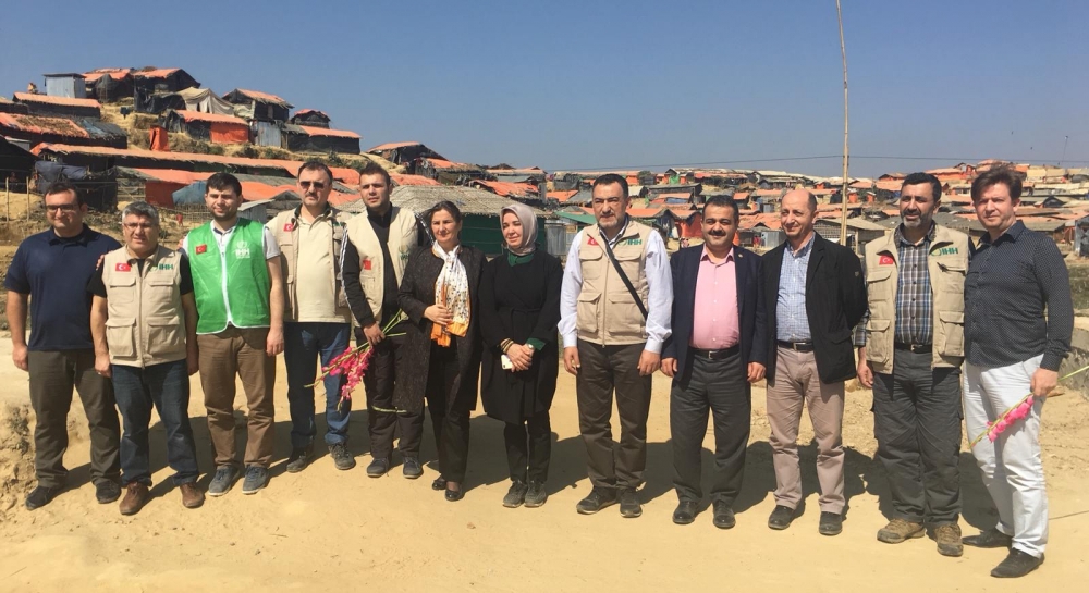 MİLLETVEKİLİ ÇİTİL ARAKANLI MÜSLÜMANLARIN YAŞADIĞI KAMPLARA GİTTİ 11