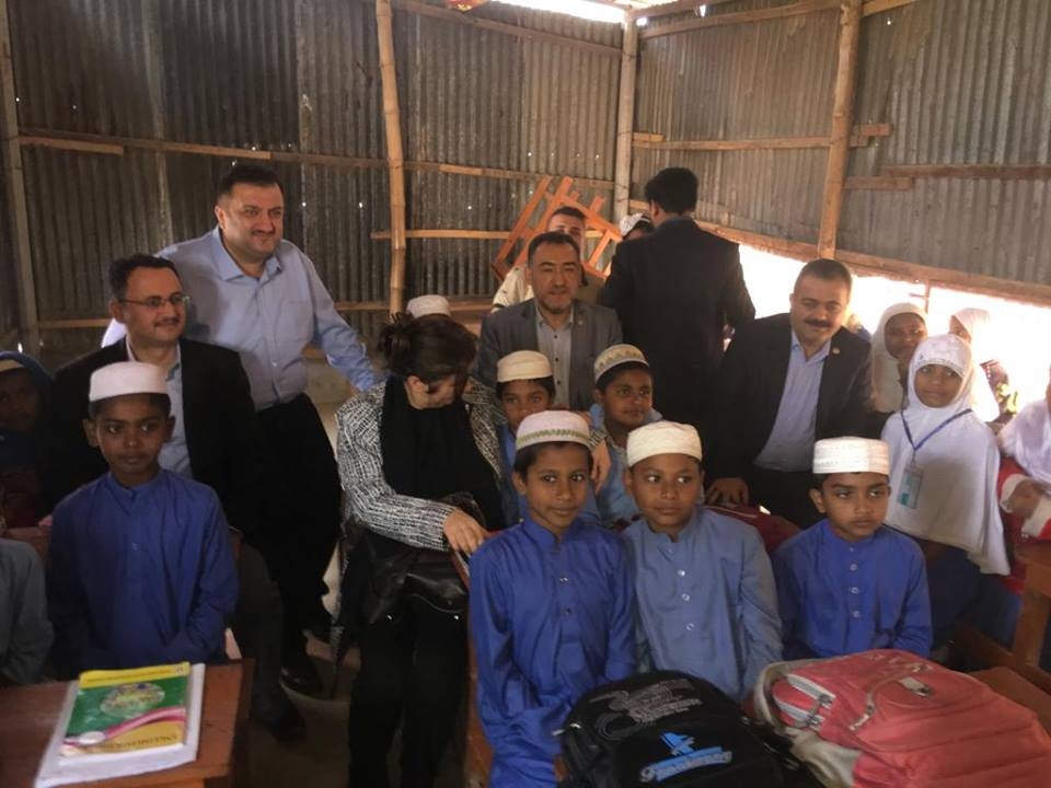 MİLLETVEKİLİ ÇİTİL ARAKANLI MÜSLÜMANLARIN YAŞADIĞI KAMPLARA GİTTİ 12