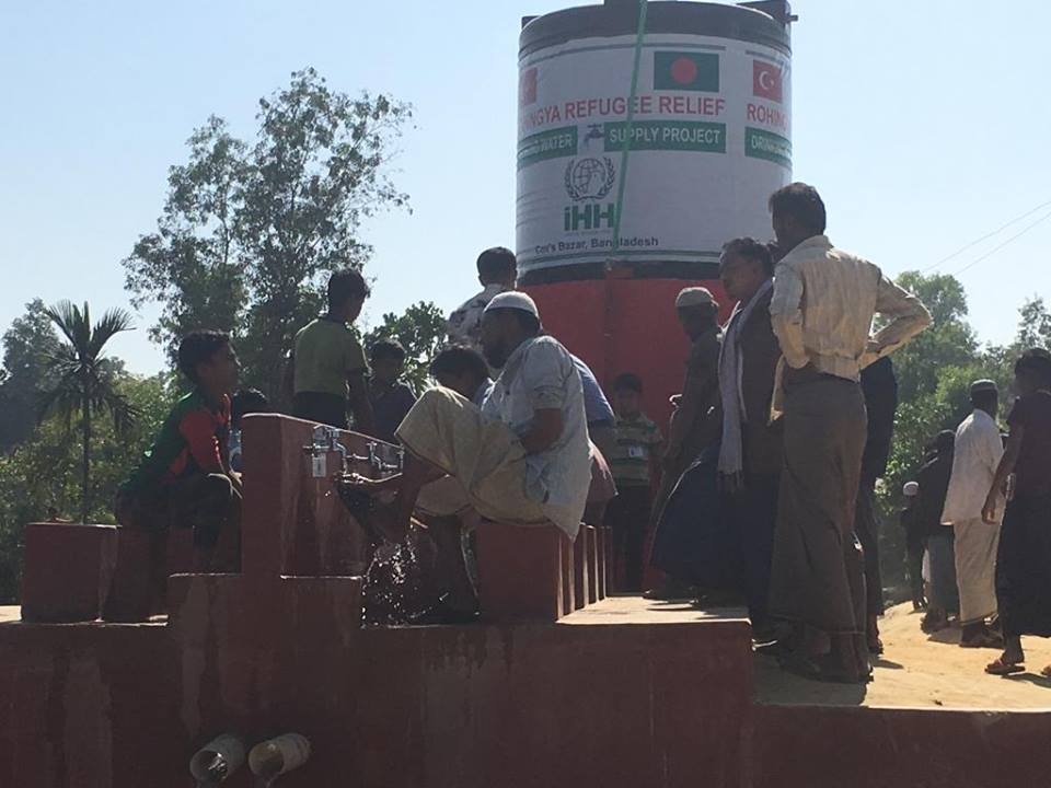 MİLLETVEKİLİ ÇİTİL ARAKANLI MÜSLÜMANLARIN YAŞADIĞI KAMPLARA GİTTİ 6