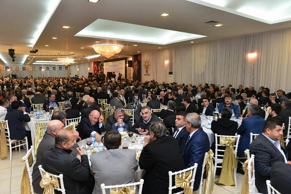 AK PARTİ "VEFA" YEMEĞİNDE BULUŞTU 9