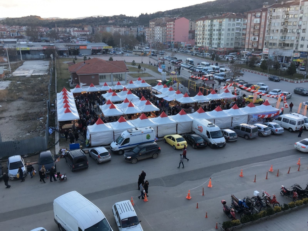 AFYONKARAHİSAR DA PAZARCIK ESİNTİSİ 1