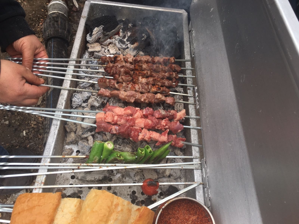 AFYONKARAHİSAR DA PAZARCIK ESİNTİSİ 5