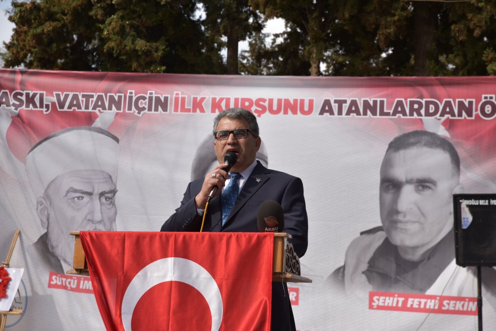 253 BİN İLMEKLE BAYRAK ÖRDÜLER 7