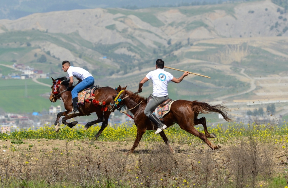 KSÜ’DE NEVRUZ BAYRAMI COŞKU İLE KUTLANDI 19