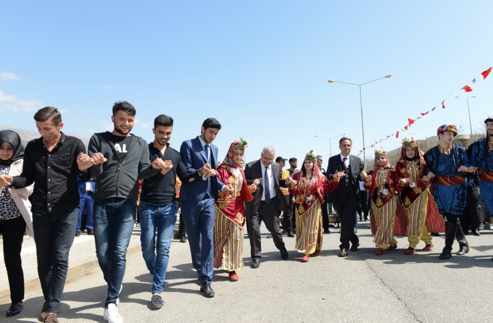 KSÜ’DE NEVRUZ BAYRAMI COŞKU İLE KUTLANDI 21