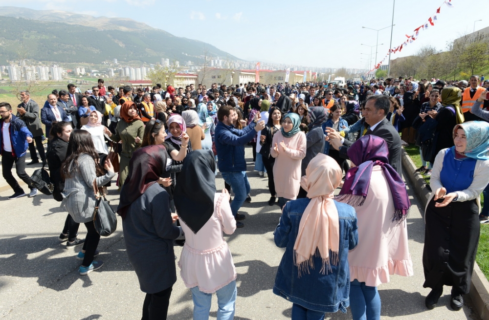 KSÜ’DE NEVRUZ BAYRAMI COŞKU İLE KUTLANDI 22