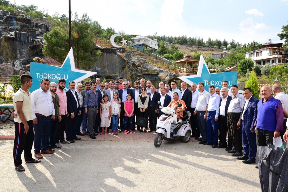 MAHİR ÜNAL TÜRKOĞLU’NDA 3