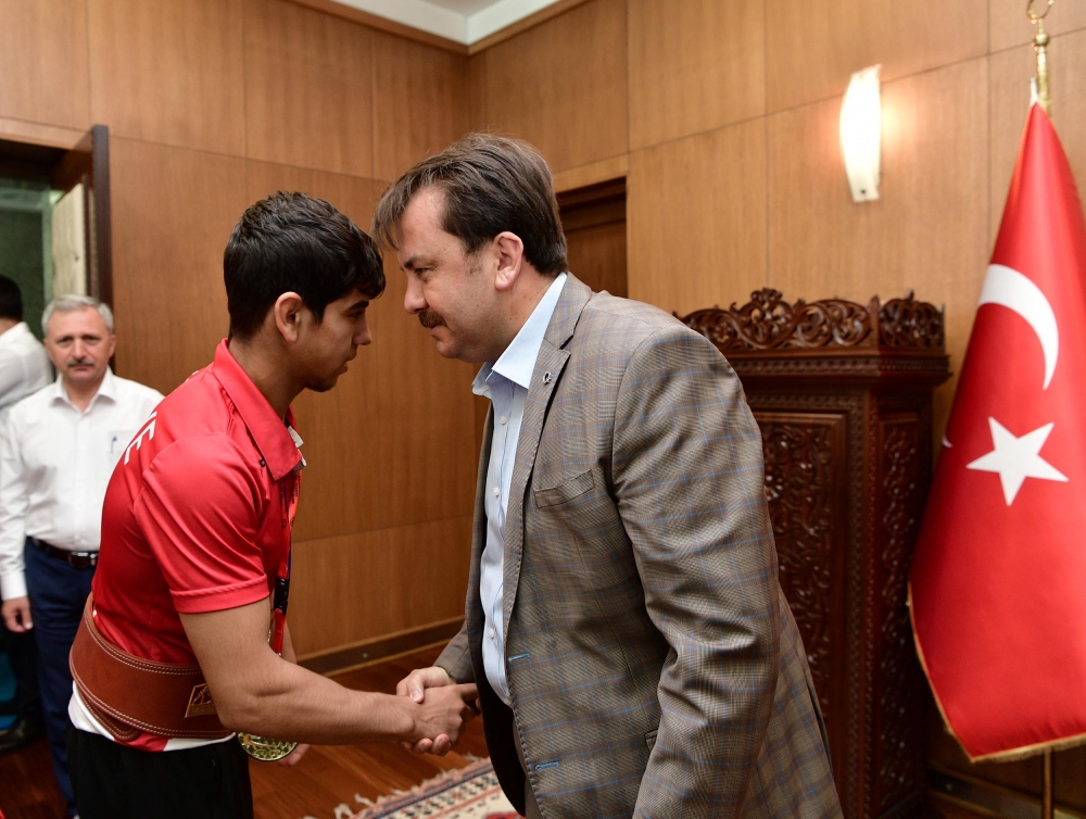 Şampiyonlar Büyükşehir’de Ağırlandı 13