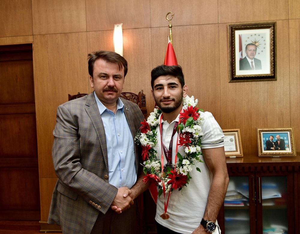 Şampiyonlar Büyükşehir’de Ağırlandı 3