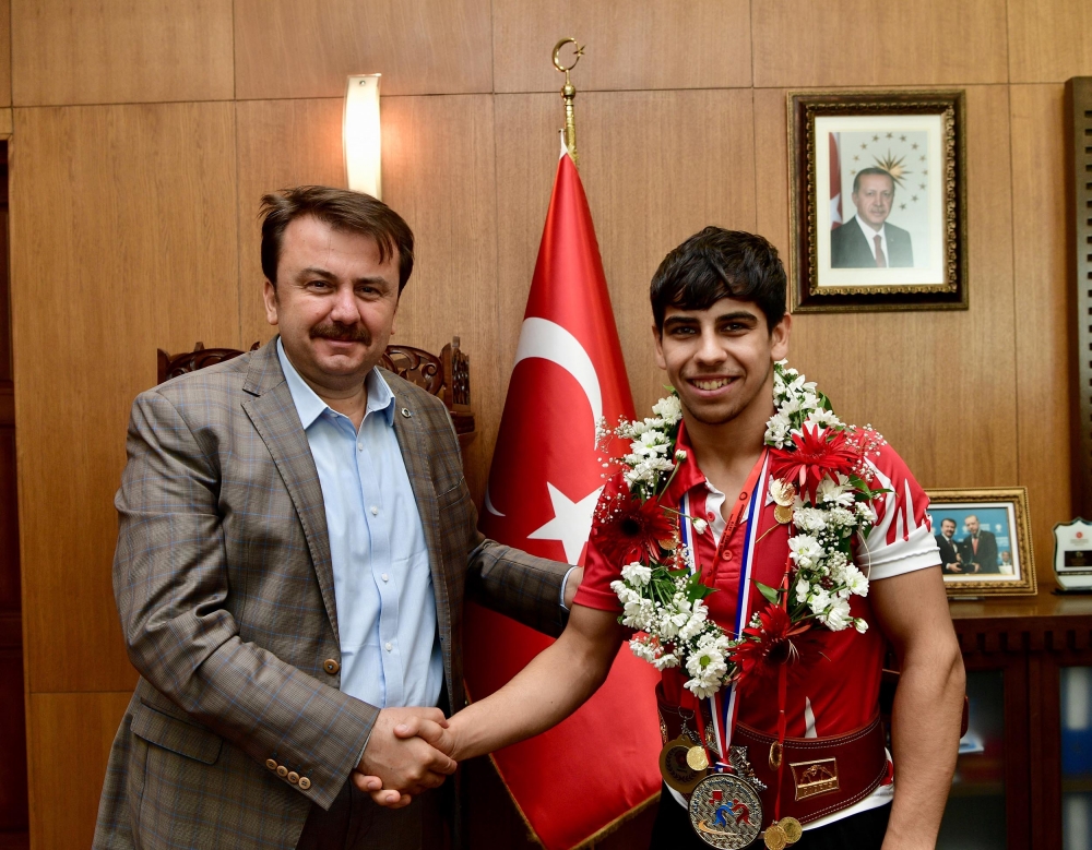 Şampiyonlar Büyükşehir’de Ağırlandı 4