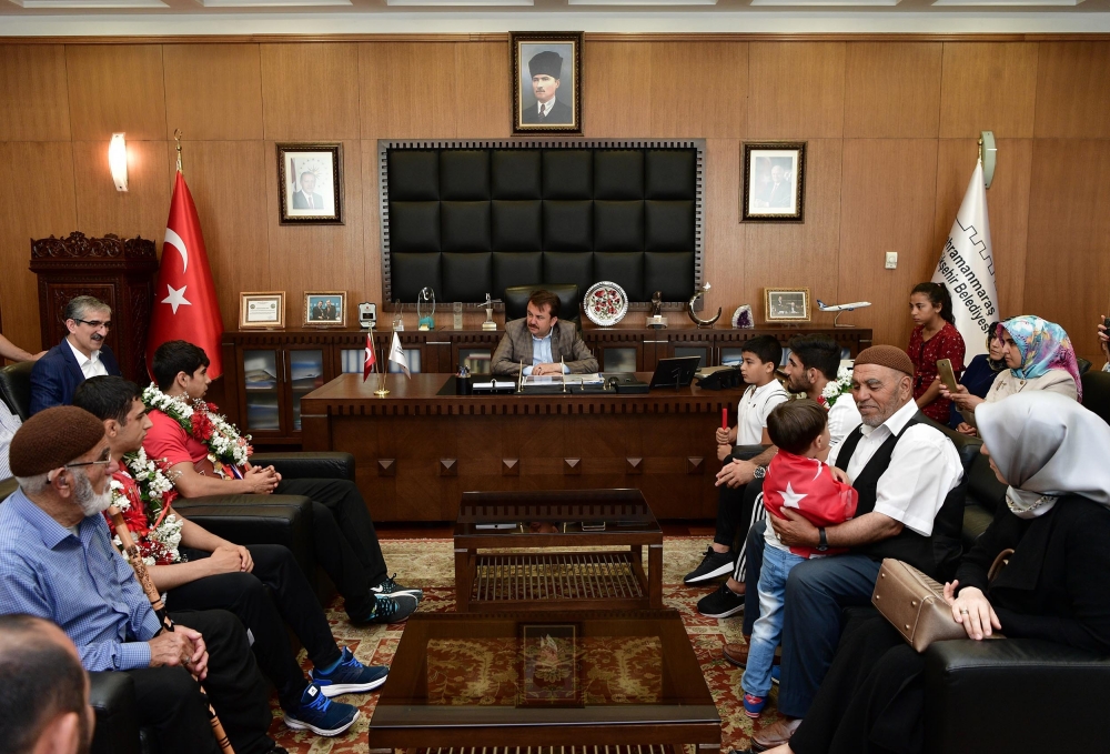 Şampiyonlar Büyükşehir’de Ağırlandı 6