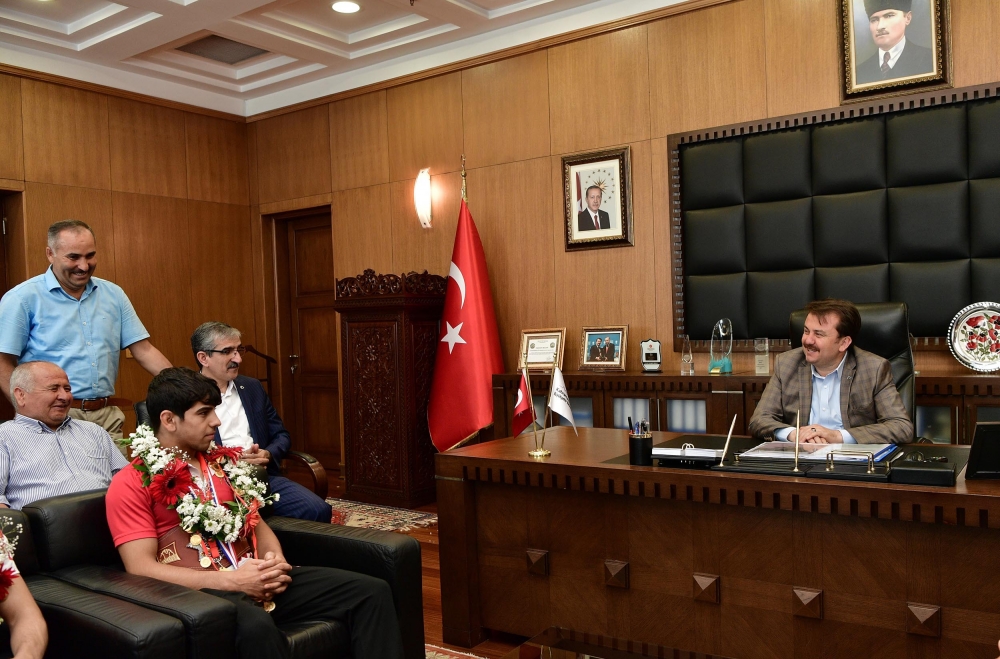 Şampiyonlar Büyükşehir’de Ağırlandı 8