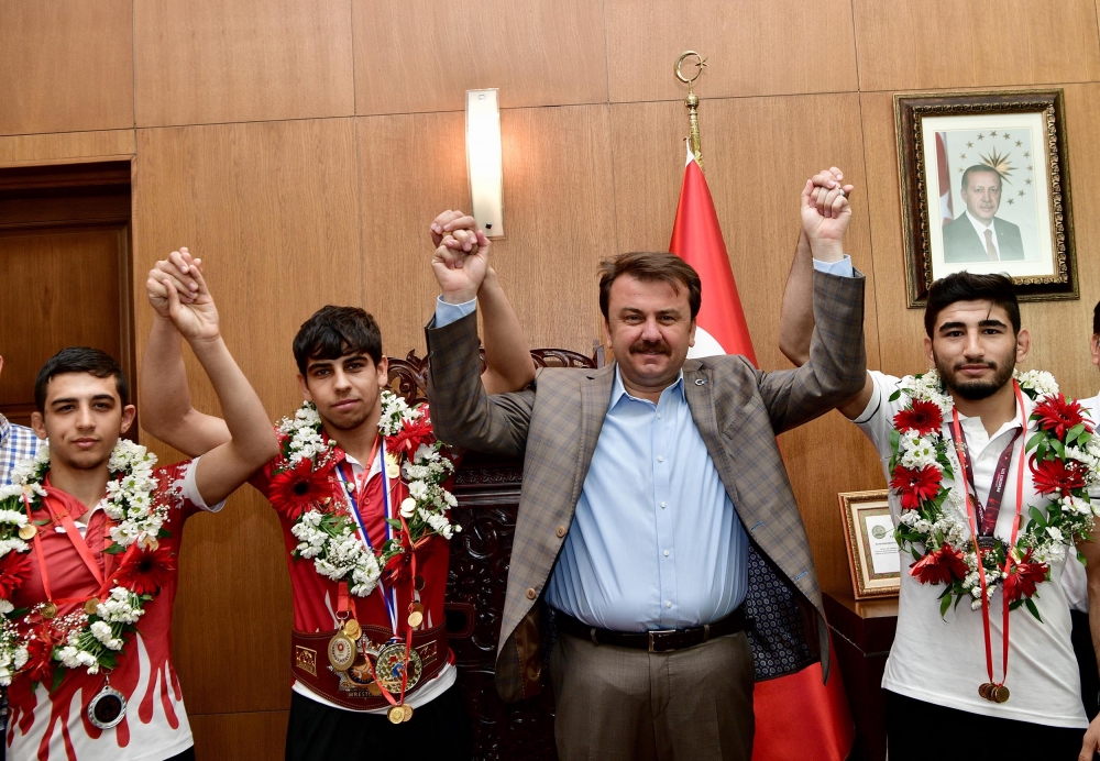 Şampiyonlar Büyükşehir’de Ağırlandı 9