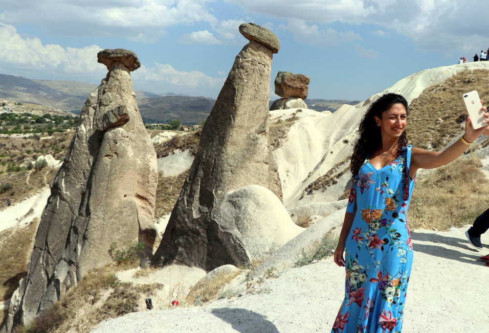 Fotoğraf çekmek için akın akın Üç Güzellere geliyorlar 2