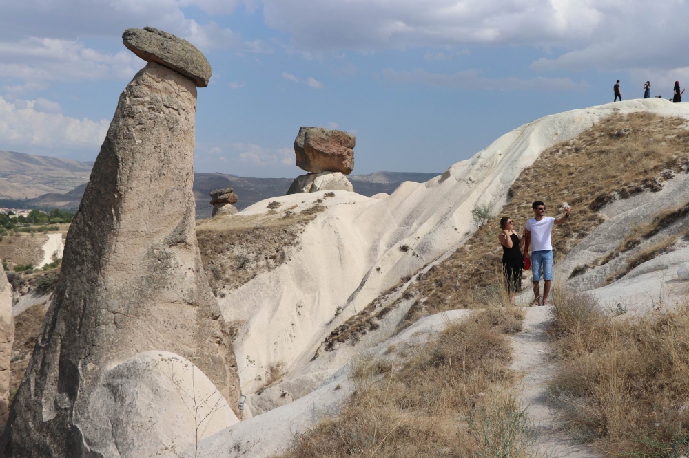 Fotoğraf çekmek için akın akın Üç Güzellere geliyorlar 8