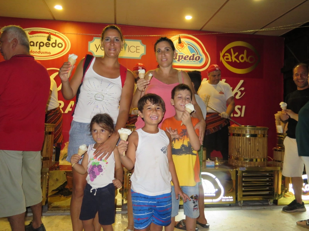 Dondurma Tırı KKTC’de Gönülleri Fethetti 3