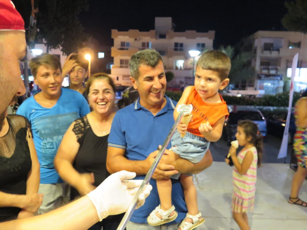 Dondurma Tırı KKTC’de Gönülleri Fethetti 4