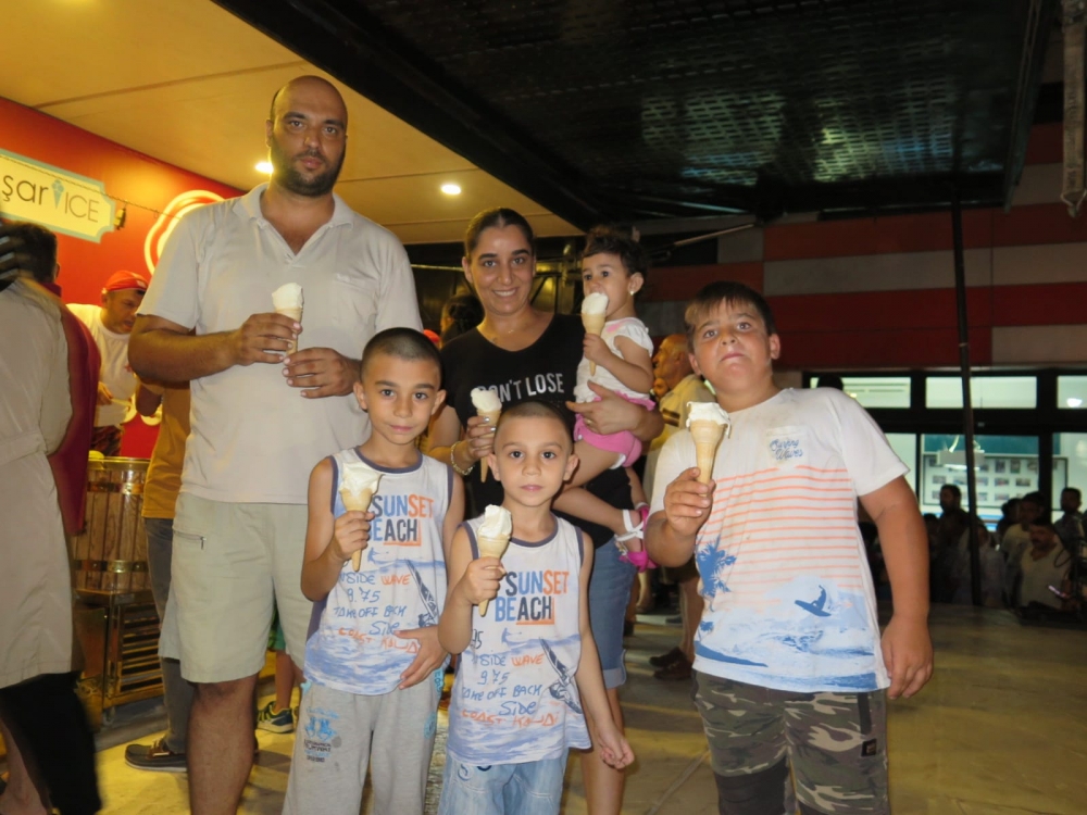 Dondurma Tırı KKTC’de Gönülleri Fethetti 7