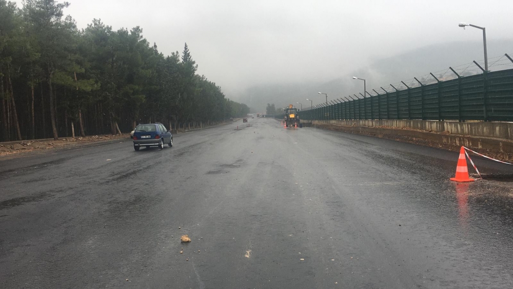 Kahramanmaraş Büyükşehir Belediyesi Yağışlara Karşı Teyakkuzda 15