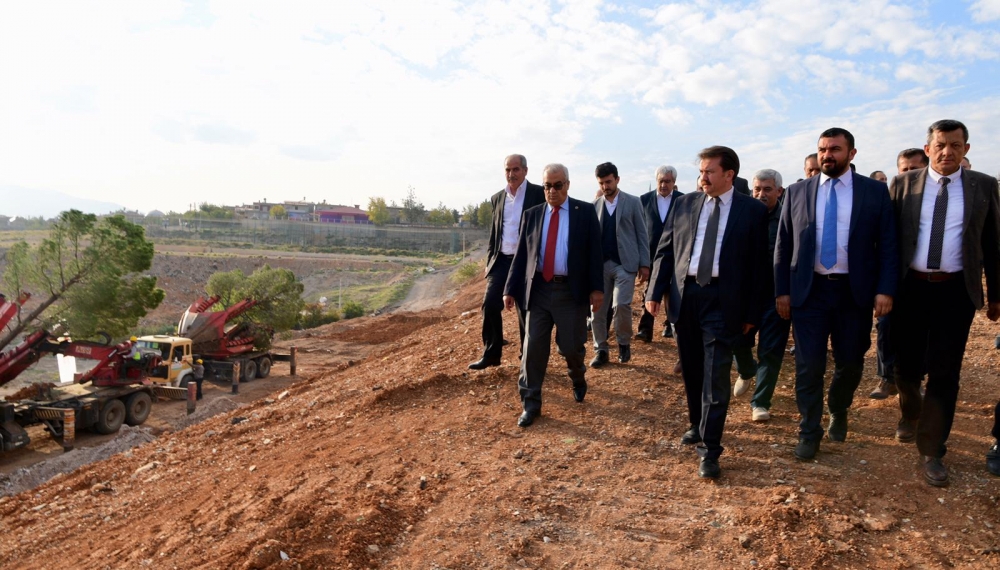 Senem Ayşe Millet Bahçesi için kollar sıvandı 7