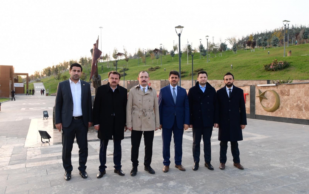 Başkan Erkoç Yaptığı Hizmetleri Bizzat Gösterdi 1