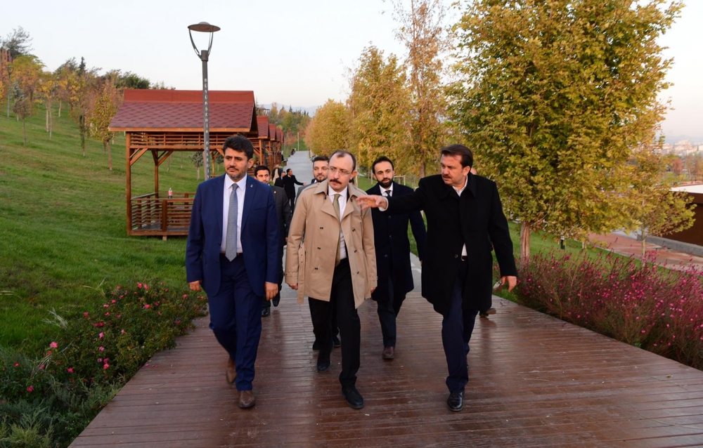 Başkan Erkoç Yaptığı Hizmetleri Bizzat Gösterdi 3