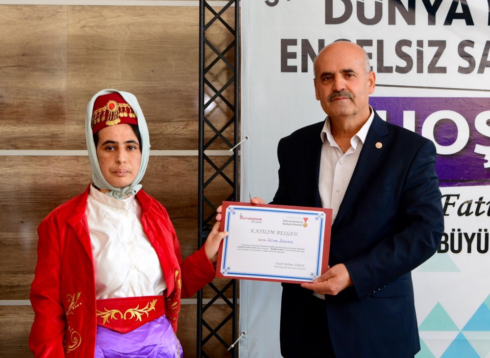 Engelsiz Sanat Sergisi Hayran Bıraktı 9