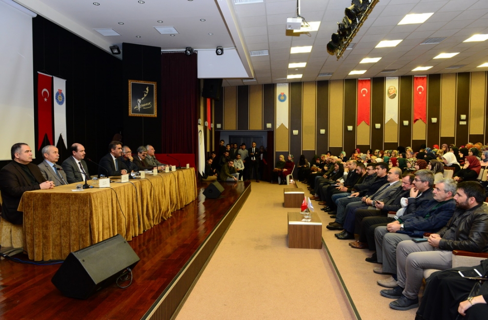 KSÜ’de “İslami İlimlerde Siyer” Konulu Panel Düzenlendi 2