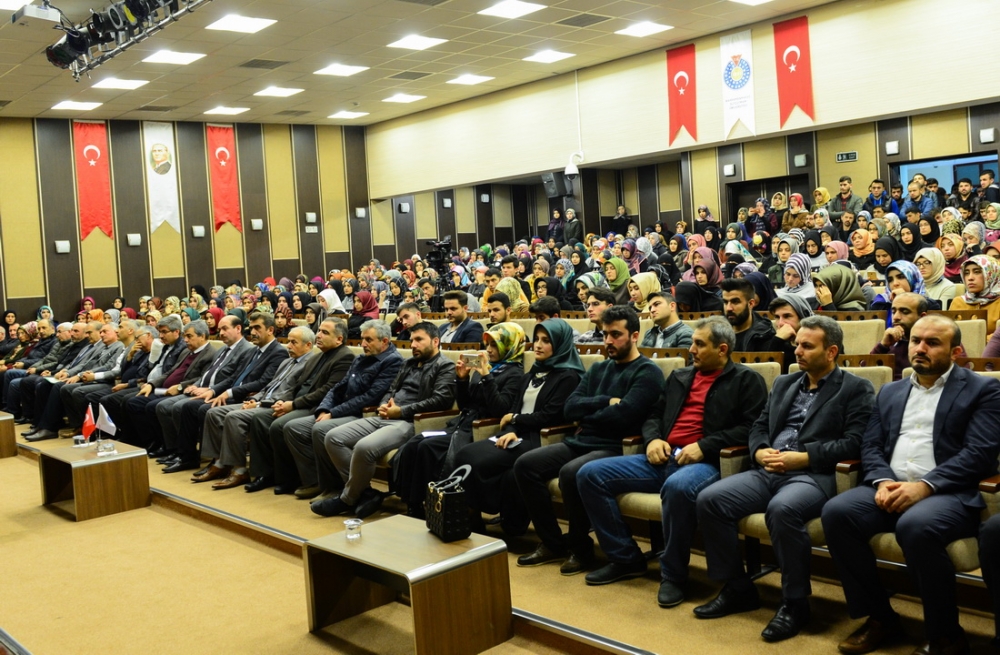KSÜ’de “İslami İlimlerde Siyer” Konulu Panel Düzenlendi 3