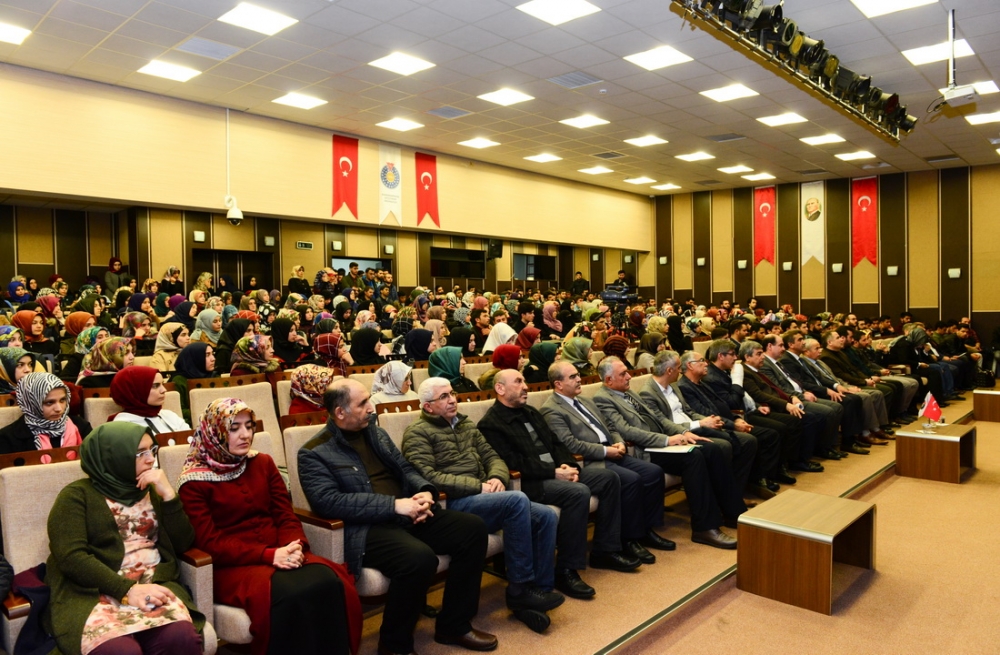 KSÜ’de “İslami İlimlerde Siyer” Konulu Panel Düzenlendi 4