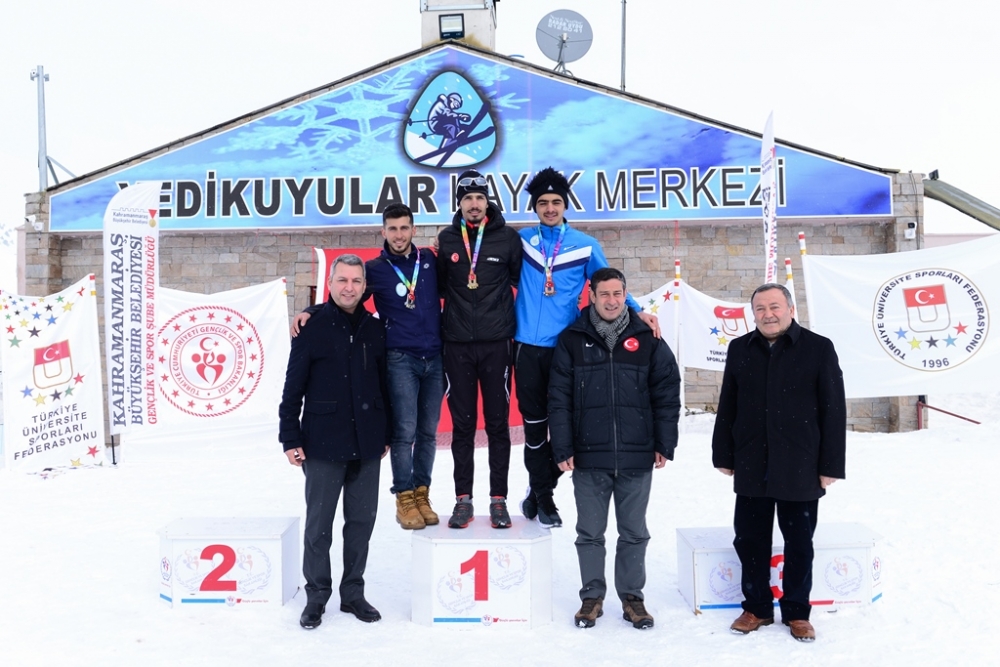 Yedikuyular, Kayak Disiplini Yarışmalarına Ev Sahipliği Yaptı 10