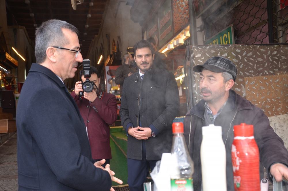 Hayrettin Güngör, Trabzon Caddesi Esnaflarını Ziyaret Etti 1