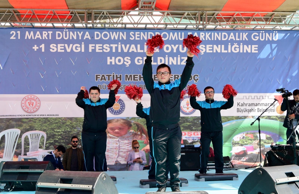 +1 Sevgi Festivali ile doyasıya eğlendiler 1