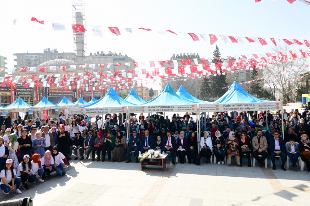 +1 Sevgi Festivali ile doyasıya eğlendiler 4