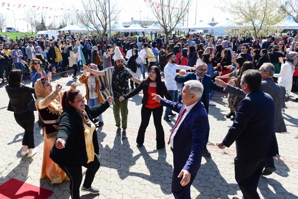 Nevruz Bayramı Kahramanmaraş’ta Coşku İle Kutladı 13