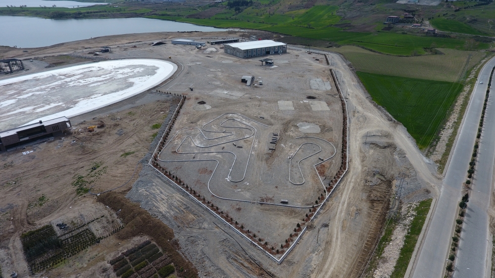 Mahçiçek, Dünya Bizi Konuşacak 10