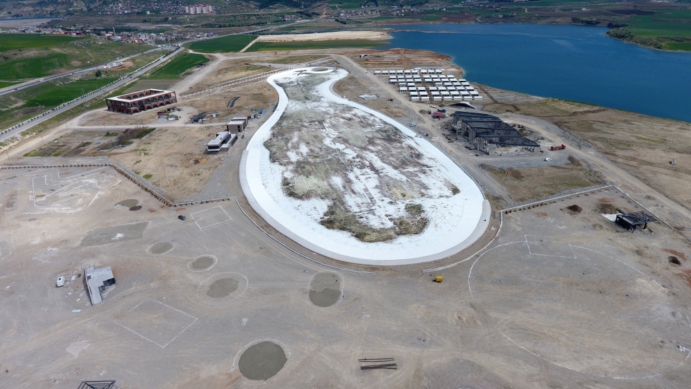 Mahçiçek, Dünya Bizi Konuşacak 6