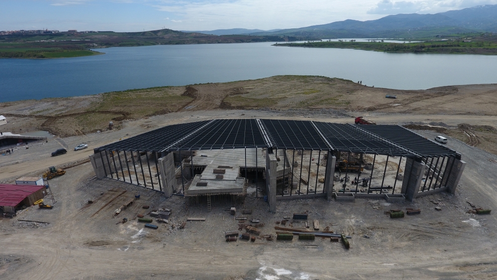 Mahçiçek, Dünya Bizi Konuşacak 8