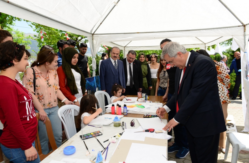 KSÜ’de 2 Gün Sürecek Bahar Şenlikleri Başladı 13