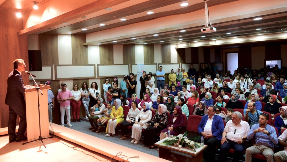 KAMEK’in el emeği göz nuru ürünleri sergilendi 10