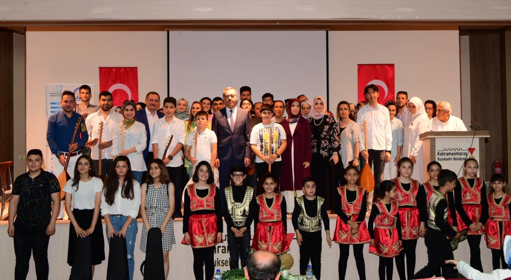 KAMEK’in el emeği göz nuru ürünleri sergilendi 13