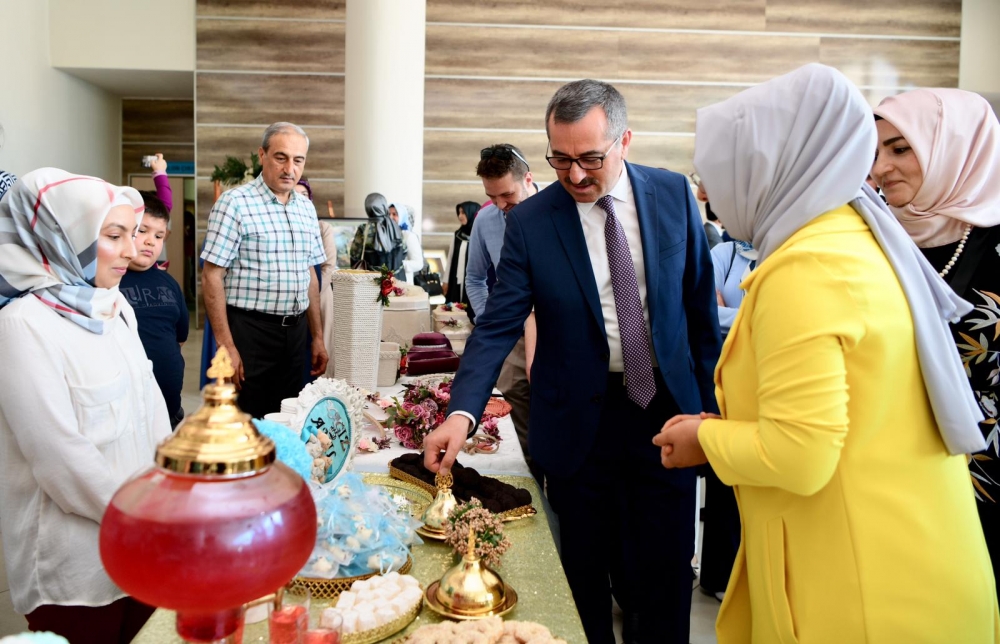 KAMEK’in el emeği göz nuru ürünleri sergilendi 2