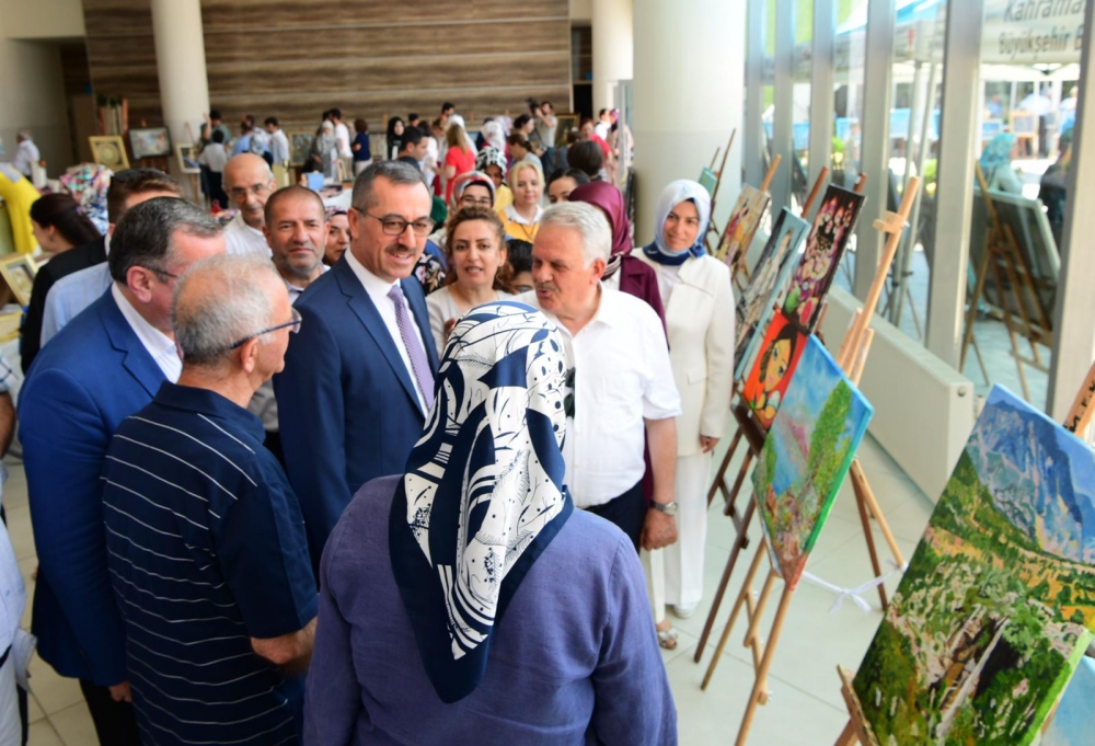 KAMEK’in el emeği göz nuru ürünleri sergilendi 4