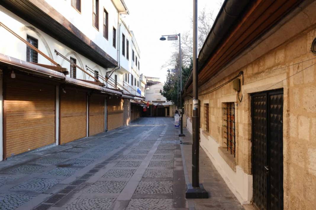 Kahramanmaraş’ta koronavirüsün fotoğraflara yansıması 10