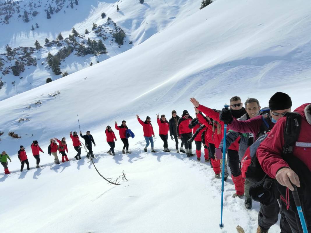 Keş Dağı’nda Muhsin Başkana Fatiha Okudular 6