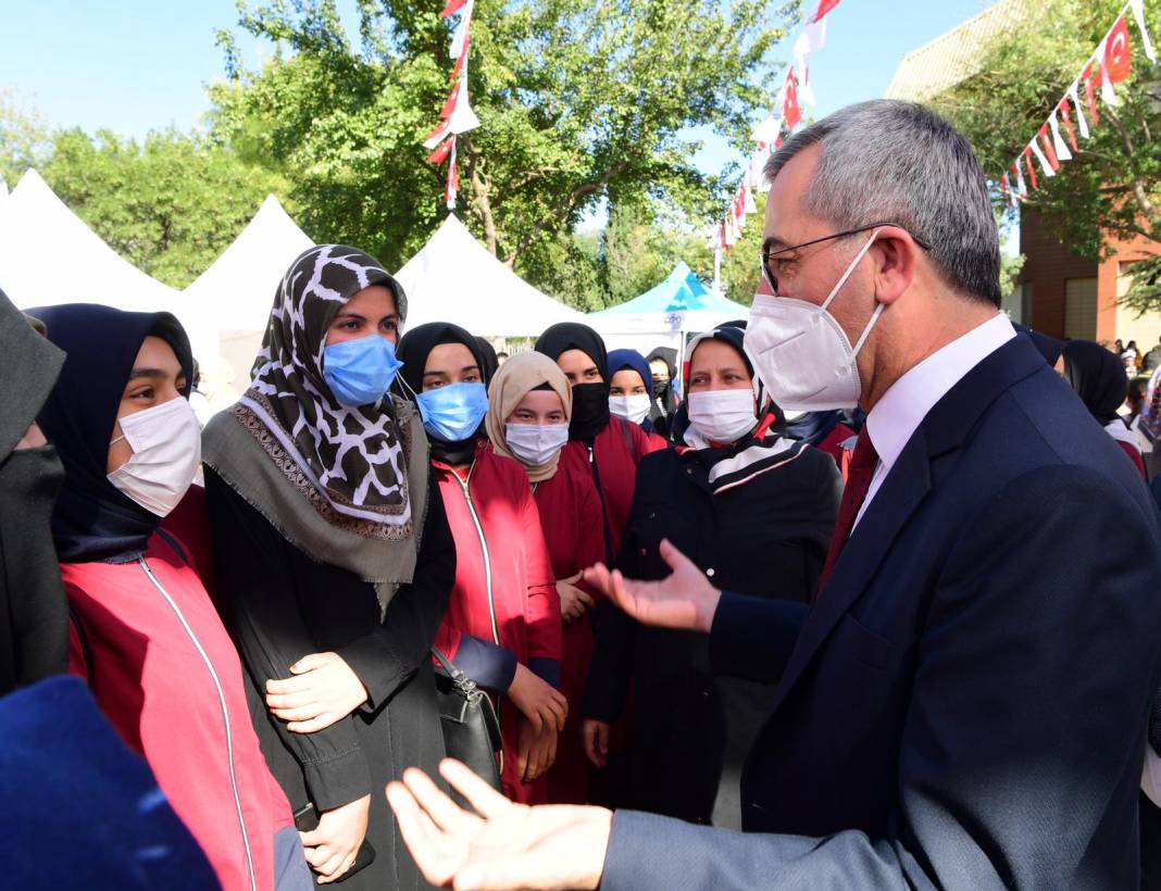 Fotoğraflarla 7. Uluslararası Kahramanmaraş Kitap ve Kültür Fuarı 2