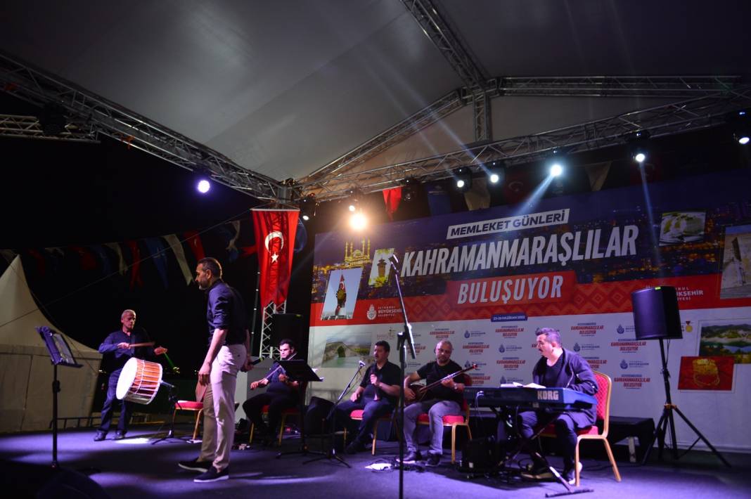 İstanbul'da Kahramanmaraşlılar gününde ünlü sanatçılar sahne aldılar 9