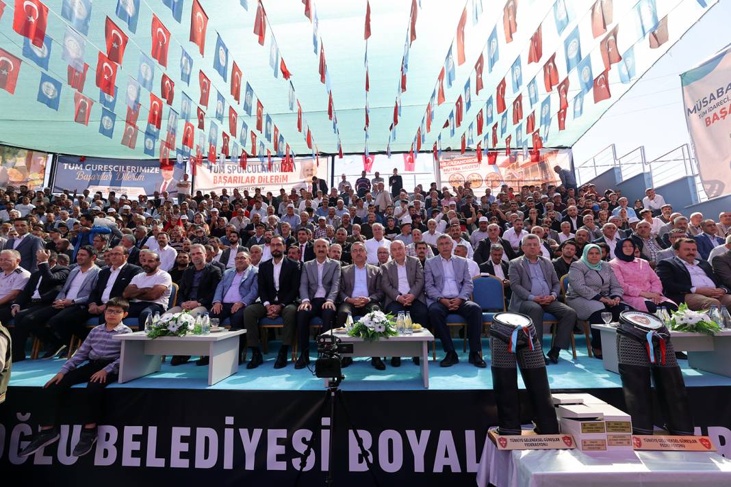Kahramanmaraş'ta 21. Geleneksel Bertiz Boyalı Güreş Festivali düzenlendi 10