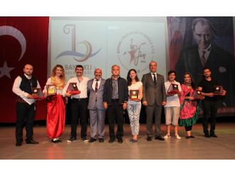 Bayraklı’da Muhteşem Şölen