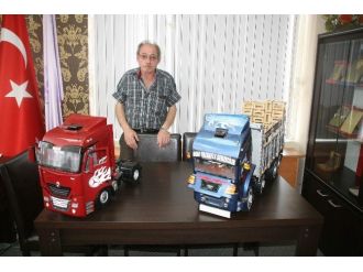 Yozgatlı Emekli Şoför, Kamyon Sevgisini Sanata Dönüştürdü
